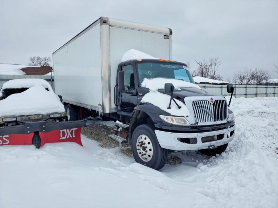 2021 International MV607 BOX Truck
