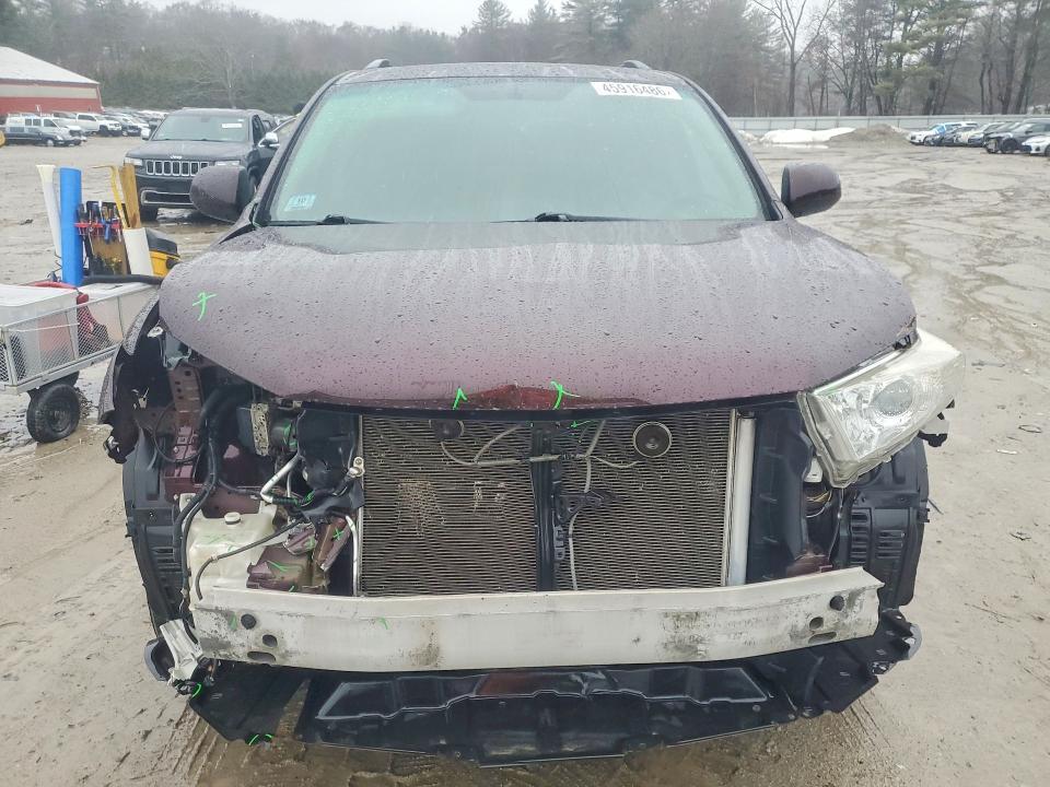 2012 Toyota Highlander se