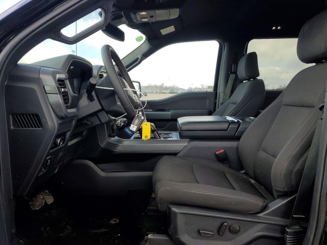 2025 Ford F150 XLT