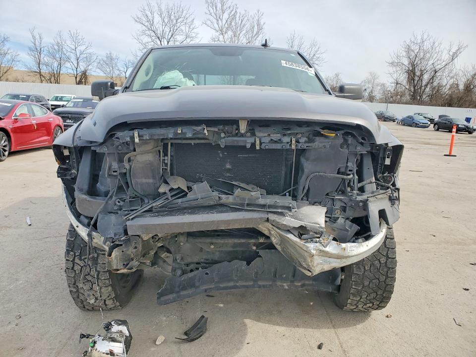 2016 Dodge RAM 1500 SLT