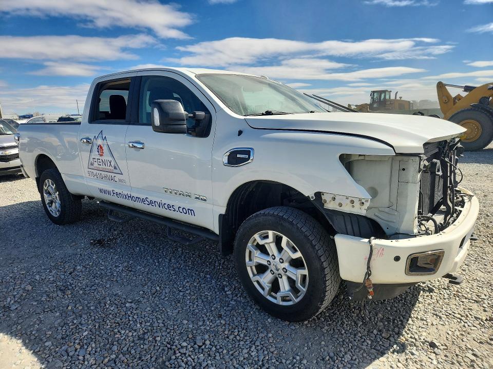 2017 Nissan Titan XD SV
