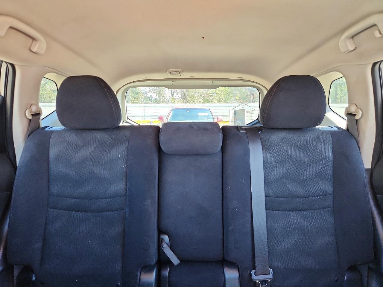 2014 Nissan Rogue sv