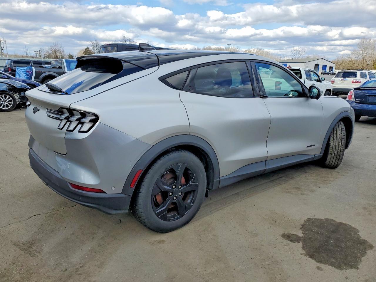 2021 Ford Mustang Mach-e Select