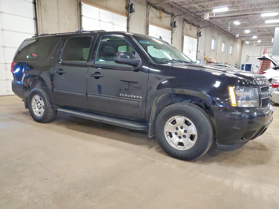 2011 Chevrolet Suburban K1500 lt