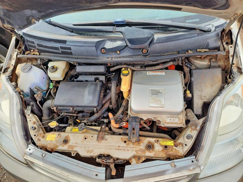 2004 Toyota Prius Base