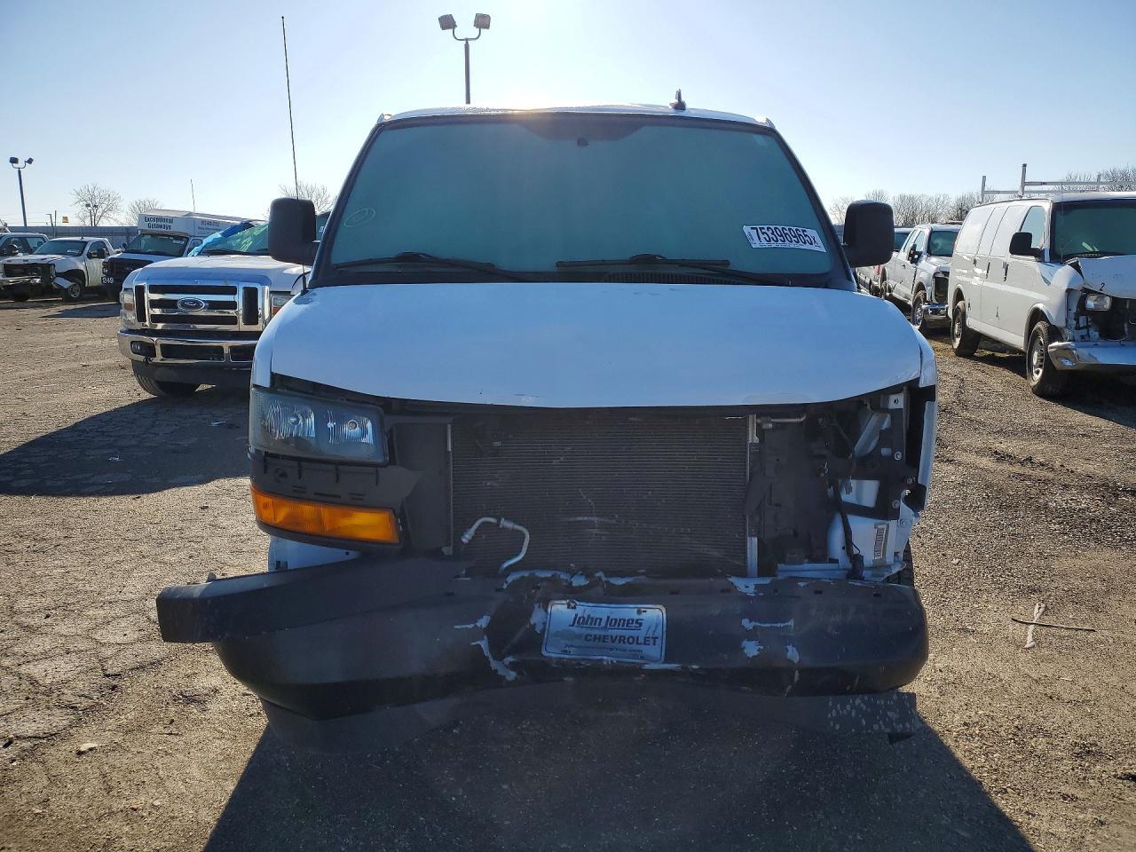 2022 Chevrolet Express 2500 Delivery Van