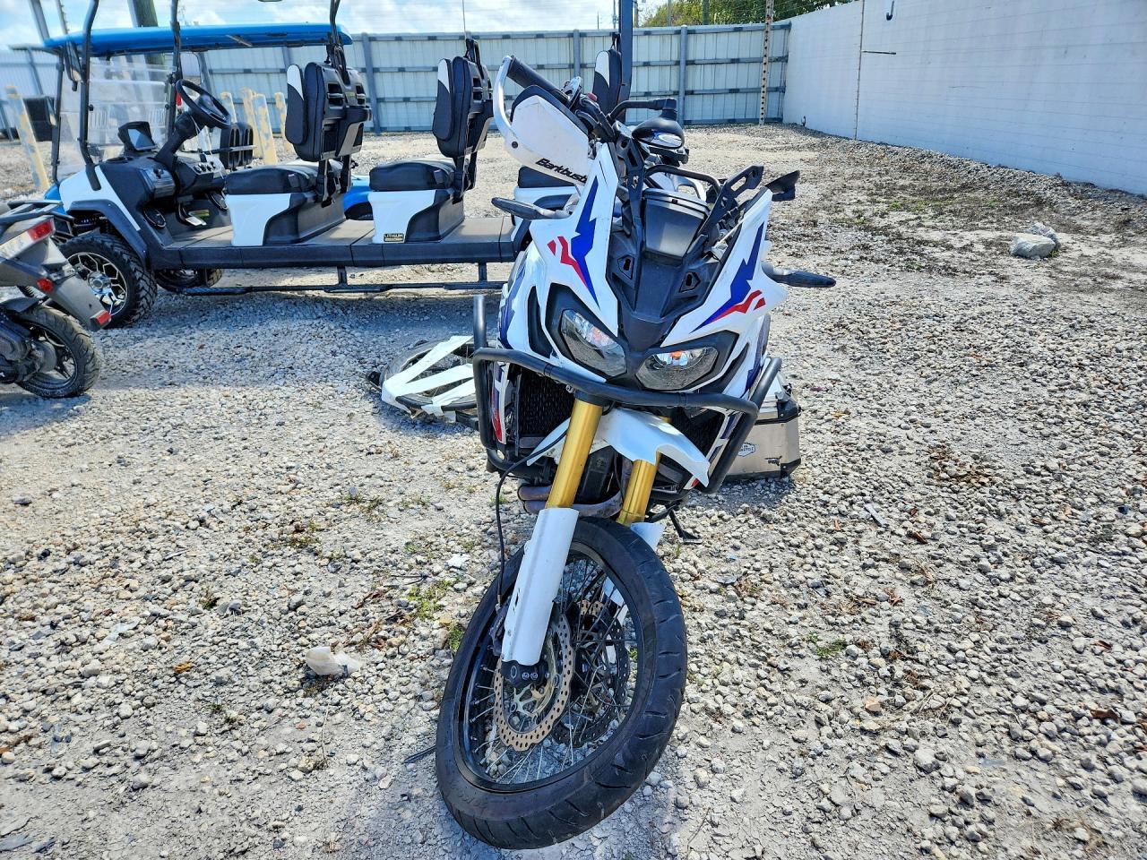 2017 Honda CRF1000