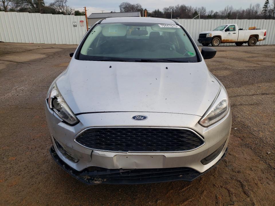 2017 Ford Focus s