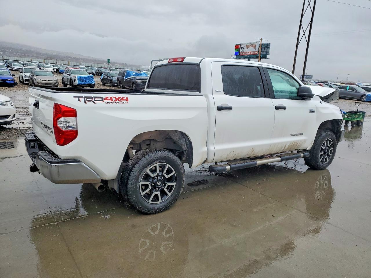2016 Toyota Tundra SR5