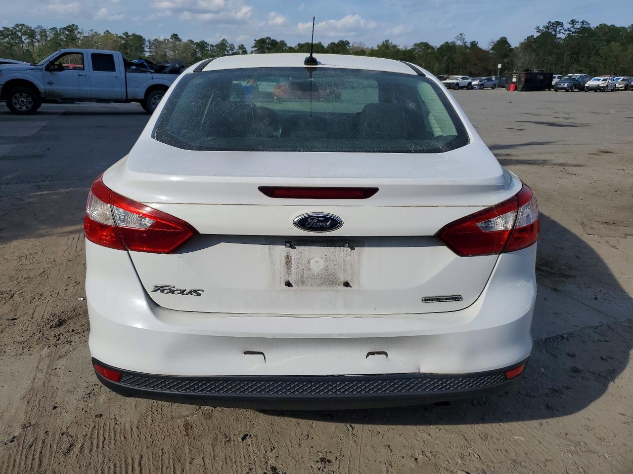 2013 Ford Focus s