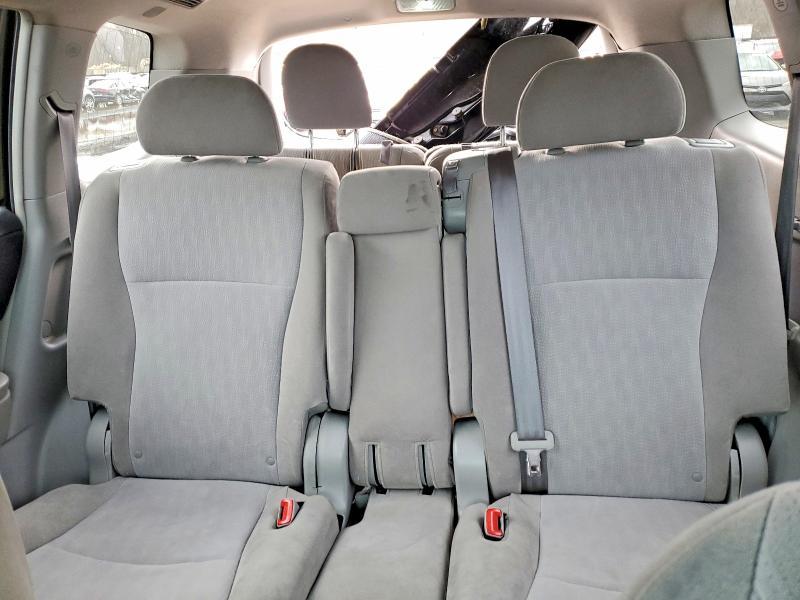 2013 Toyota Highlander Base