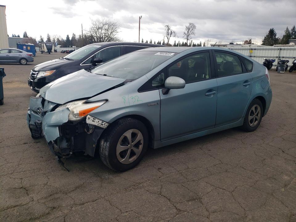 2014 Toyota Prius Three