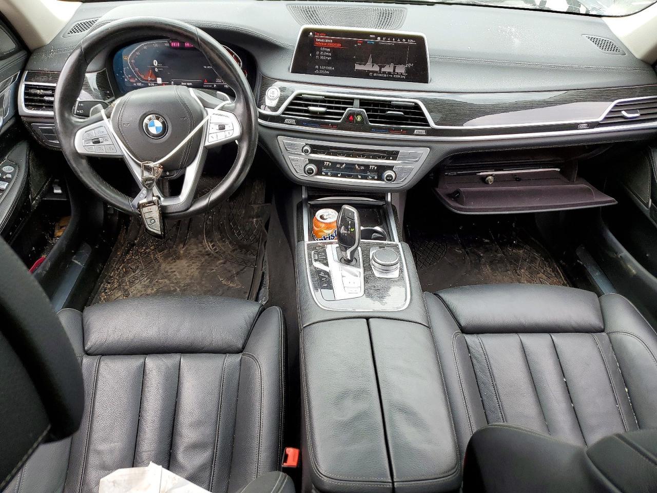 2020 BMW 740 xi