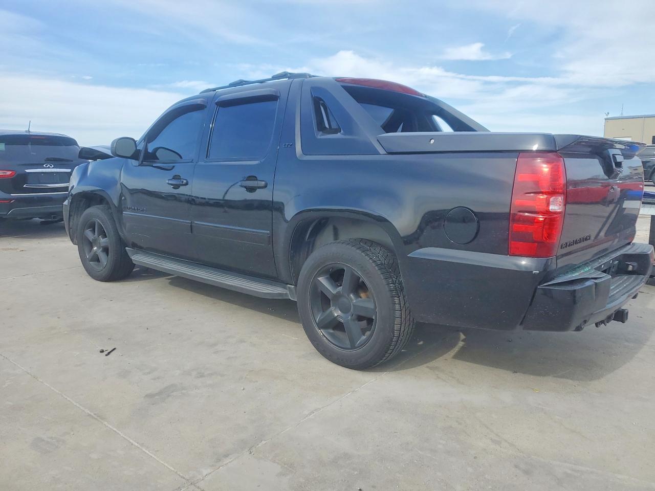 2012 Chevrolet Avalanche LTZ