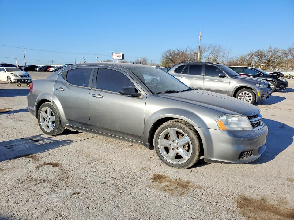 2013 Dodge Avenger se
