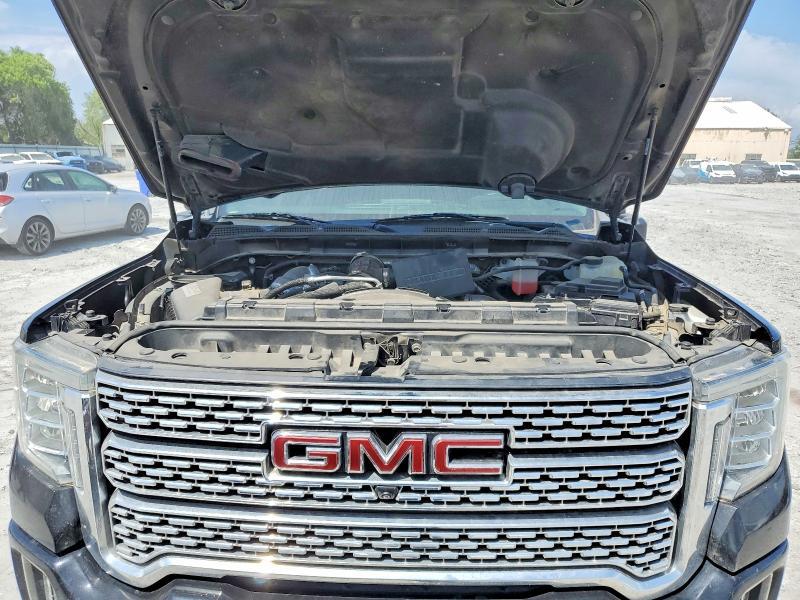 2021 GMC Sierra K2500 Denali