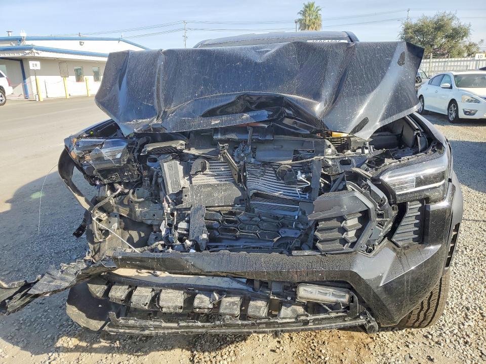 2025 Toyota Tacoma TRD OFF-ROAD HV