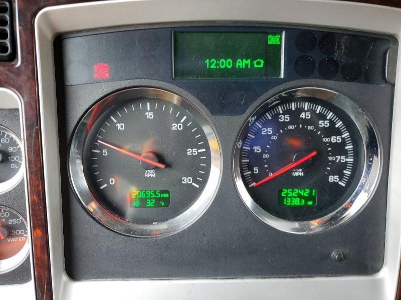 2015 Kenworth Constructi-semi Truck