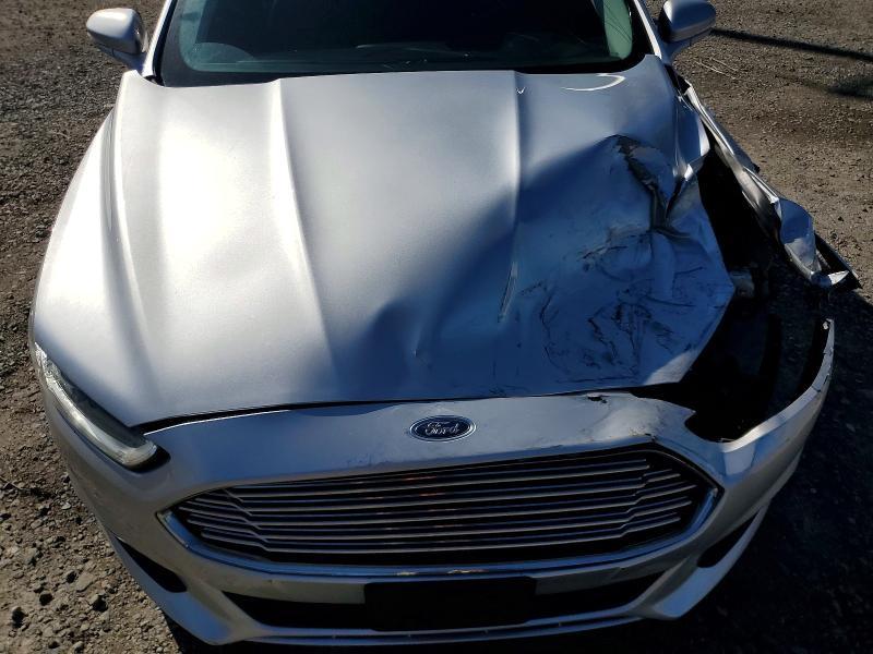 2013 Ford Fusion se Hybrid