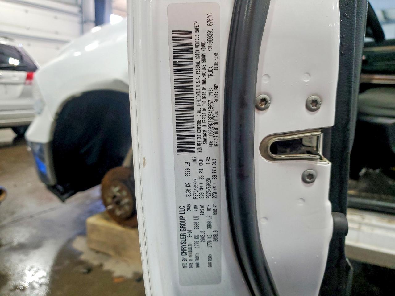2014 Dodge RAM 1500 SLT