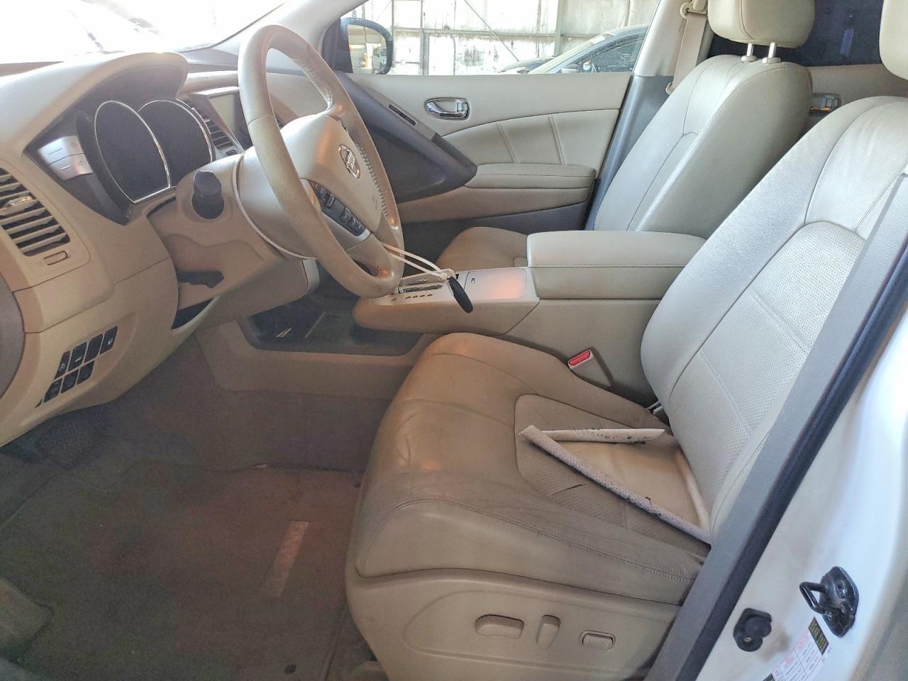 2012 Nissan Murano s