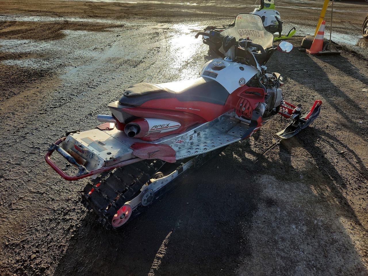 2018 Yama HA Apex XTX LE 50TH