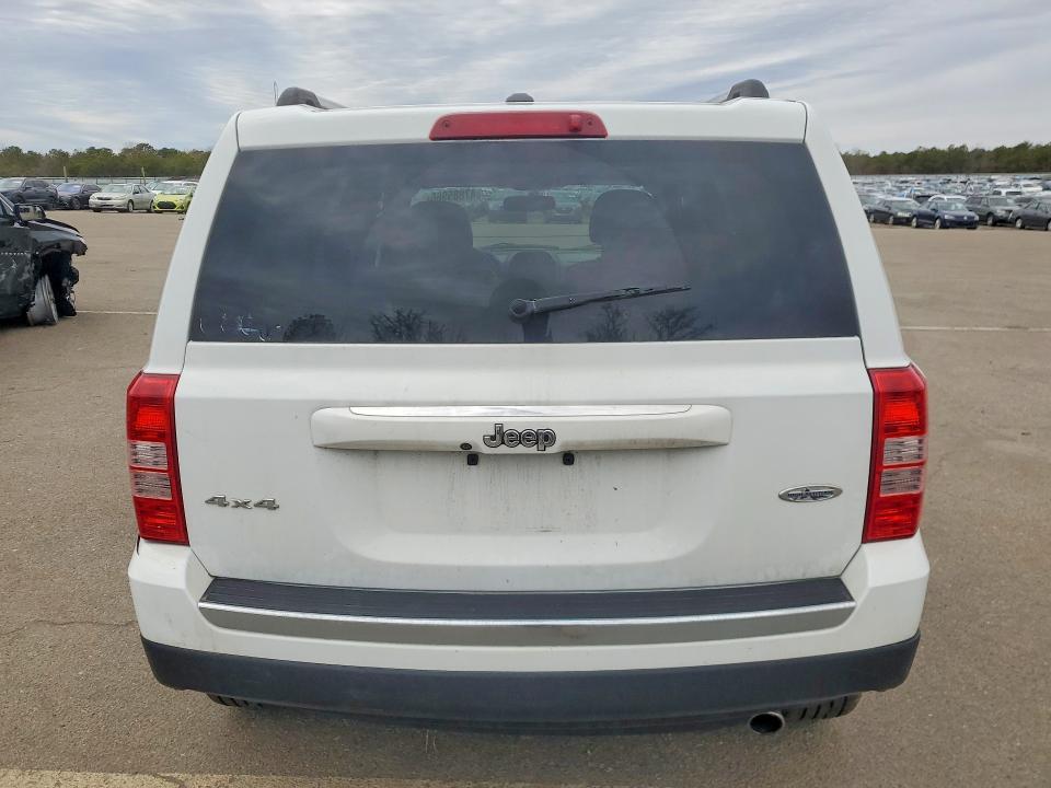 2016 Jeep Patriot Latitude