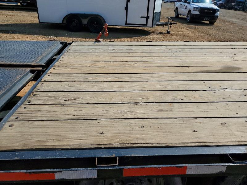 2025 Texaspride Ft820514kgn Equipment Trailer