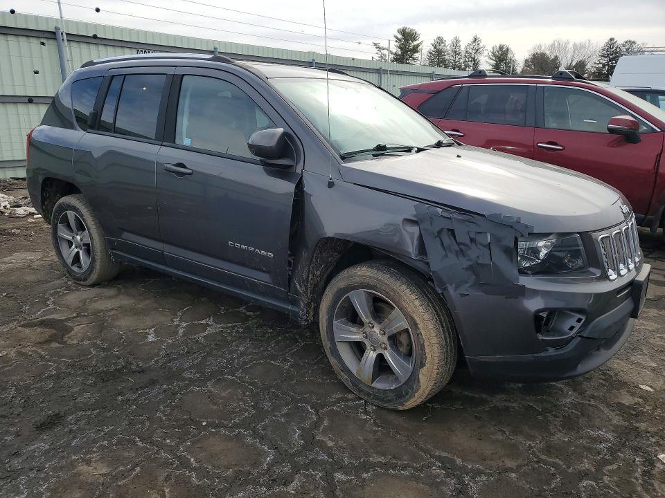 2016 Jeep Compass Latitude