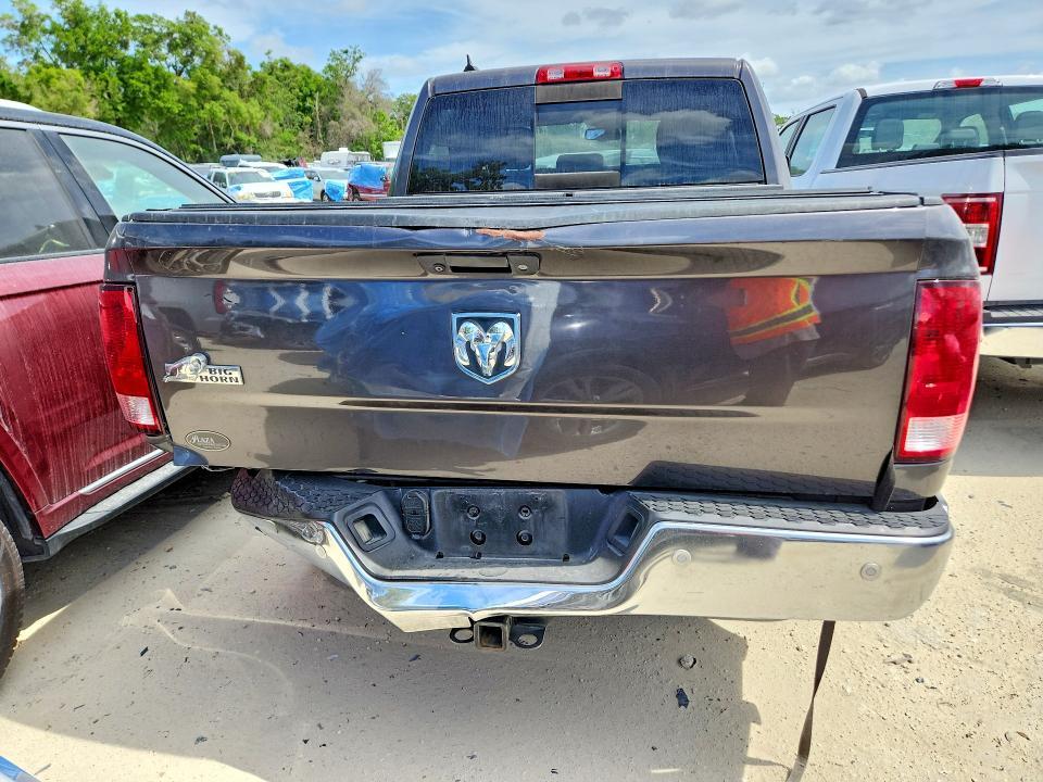 2015 Dodge RAM 1500 SLT