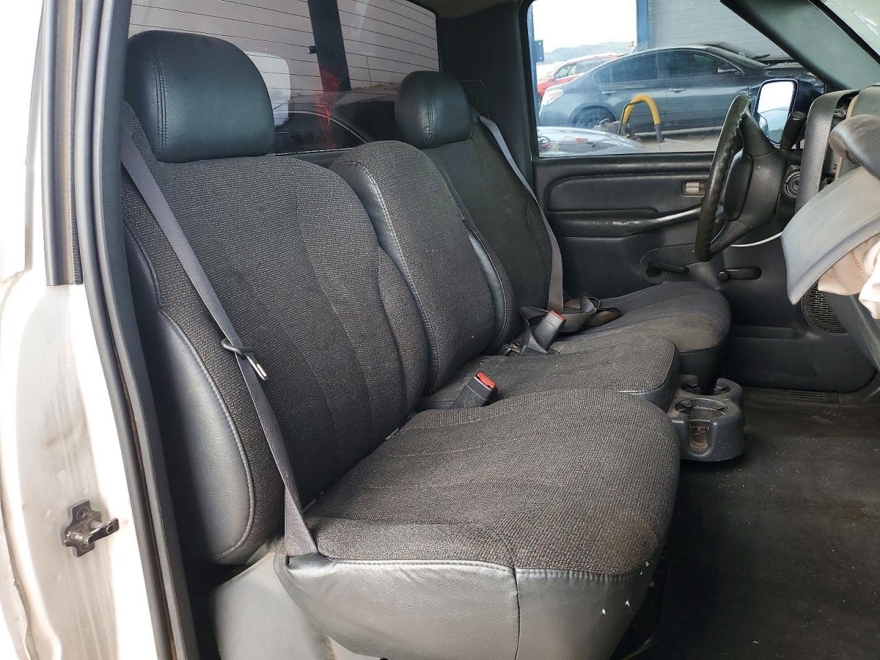 2002 Chevrolet Silverado C1500