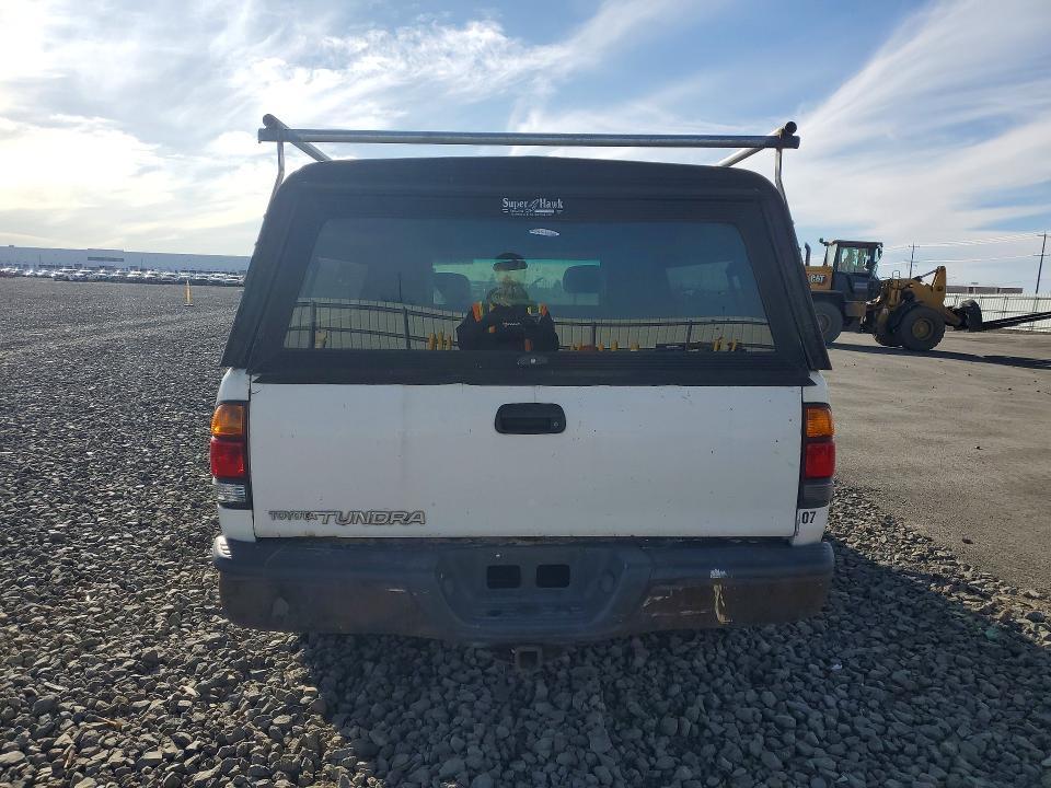 2001 Toyota Tundra Base