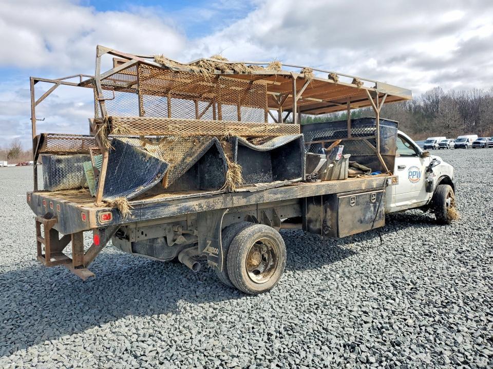 2016 Dodge RAM 5500 Flatbed Truck