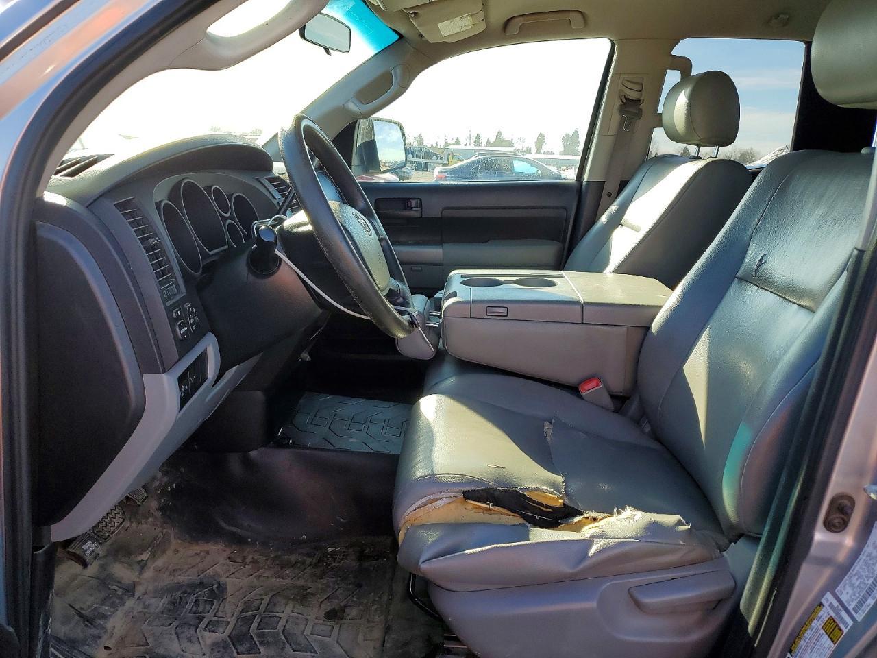 2011 Toyota Tundra Grade