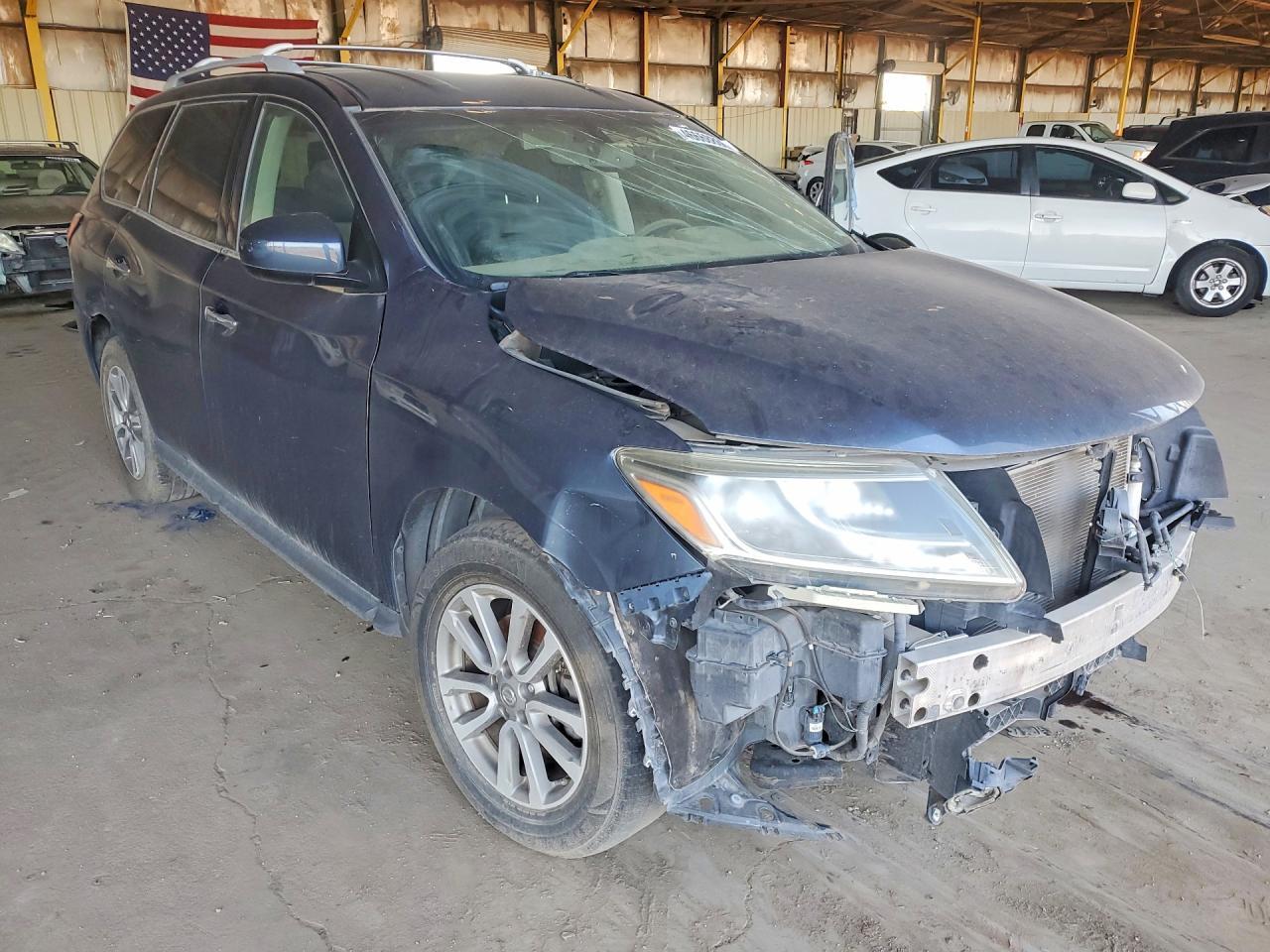 2016 Nissan Pathfinder sv