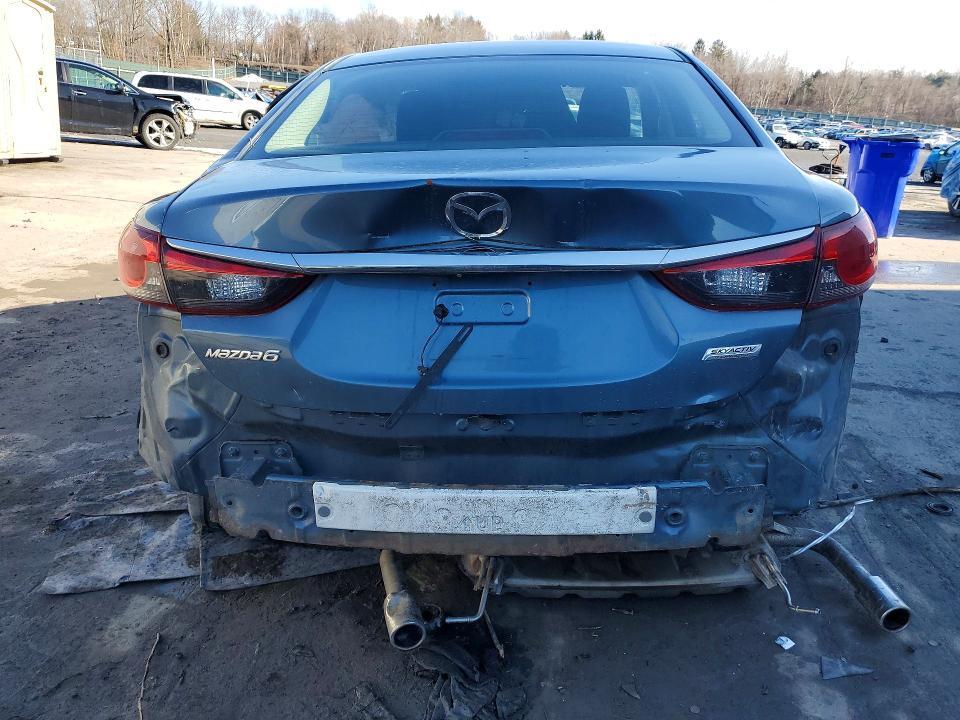 2015 Mazda 6 Sport