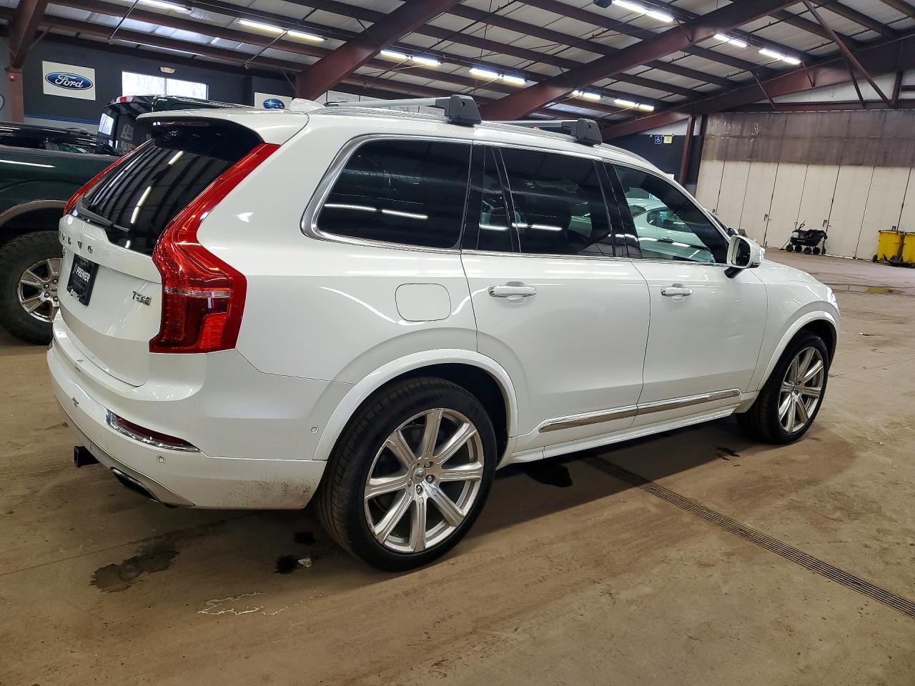 2017 Volvo Xc90 T8