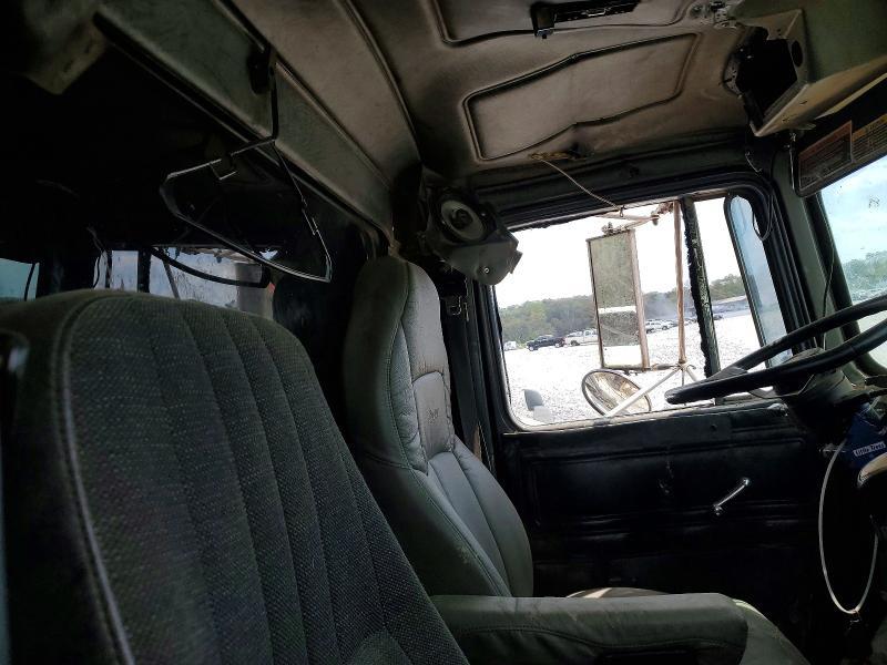 2000 Mack RD888S Dump Truck