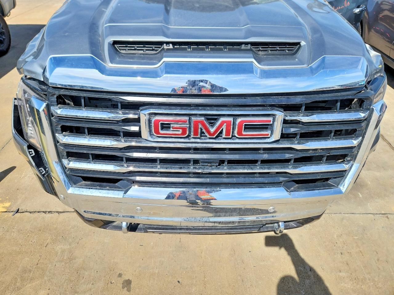 2025 GMC Sierra K2500 SLT