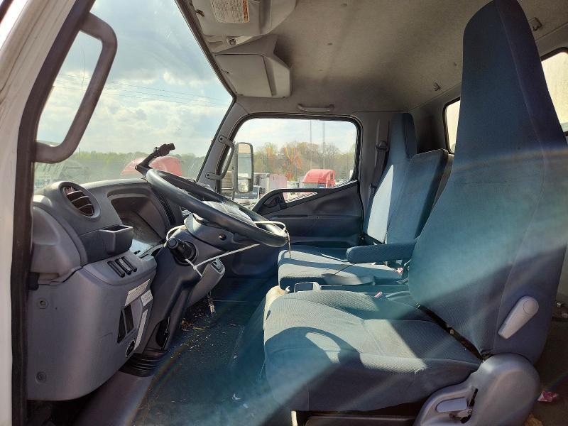 2016 Mitsubishi Fuso FE FEC52S