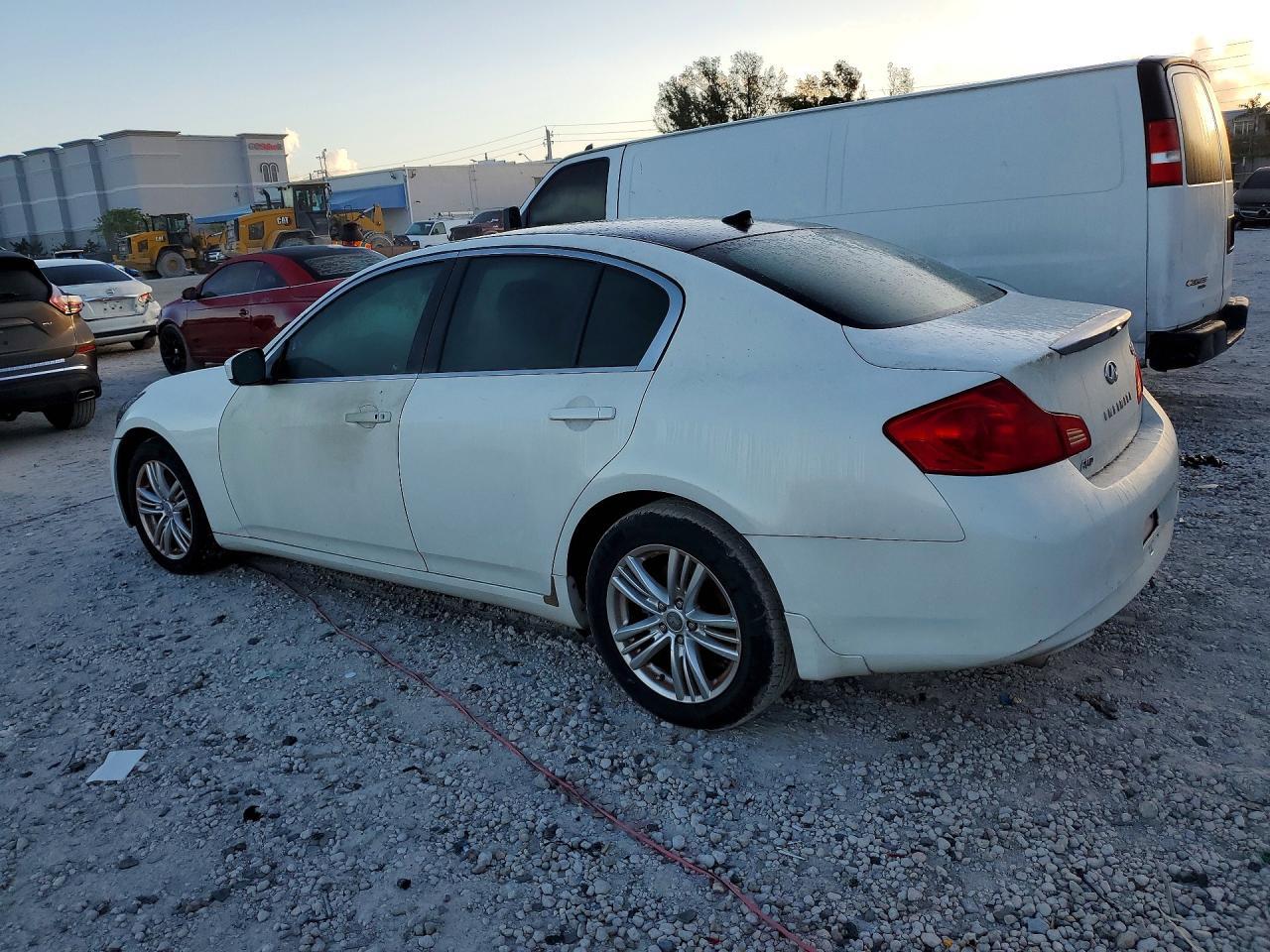2015 Infiniti Q40 Base