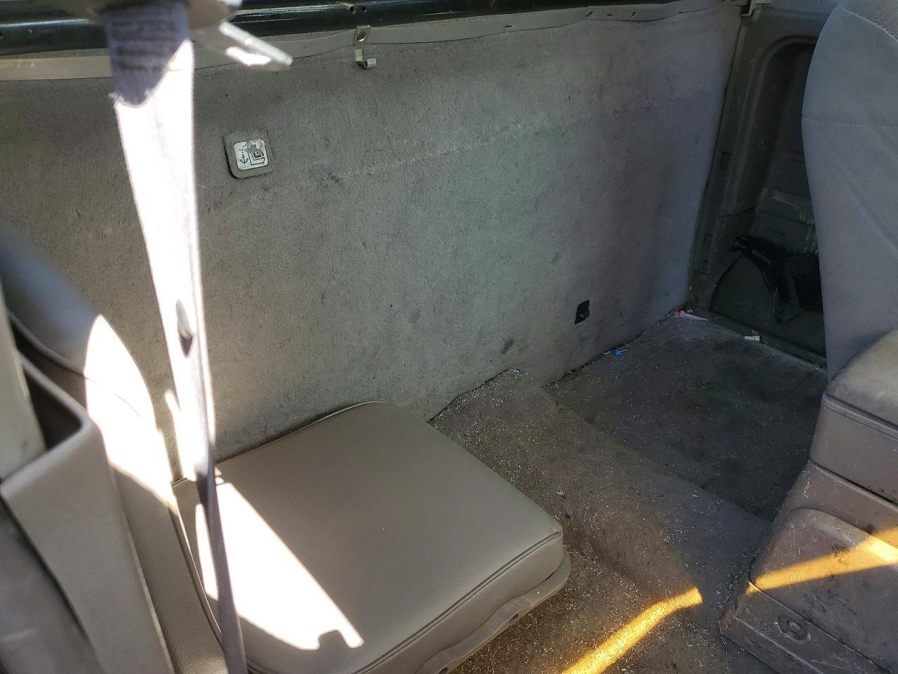 2003 Nissan Frontier Standard