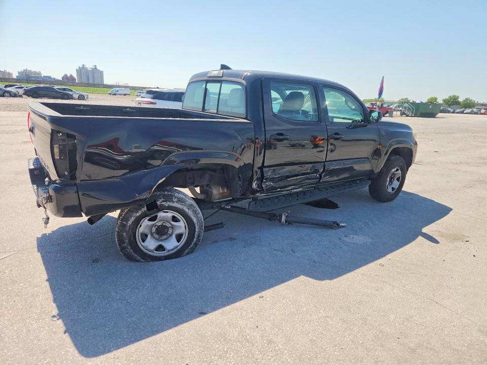 2017 Toyota Tacoma SR