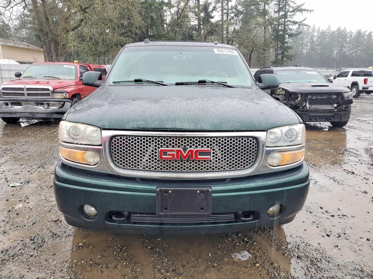 2004 GMC Yukon Denali