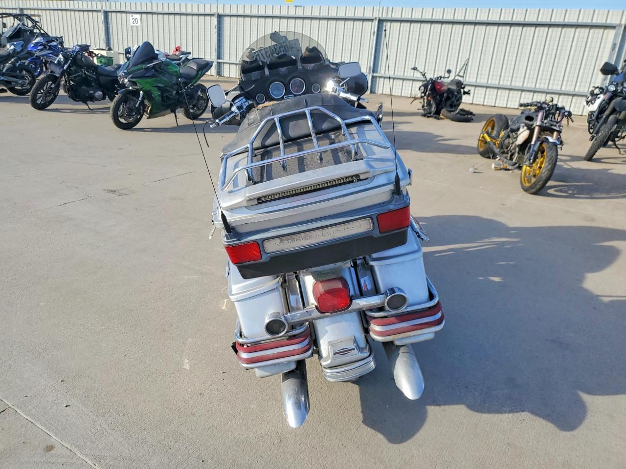 2003 Harley-Davidson Flhtcui Anniversary