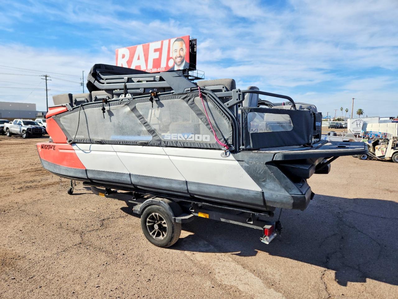 2023 Seadoo W Trailer