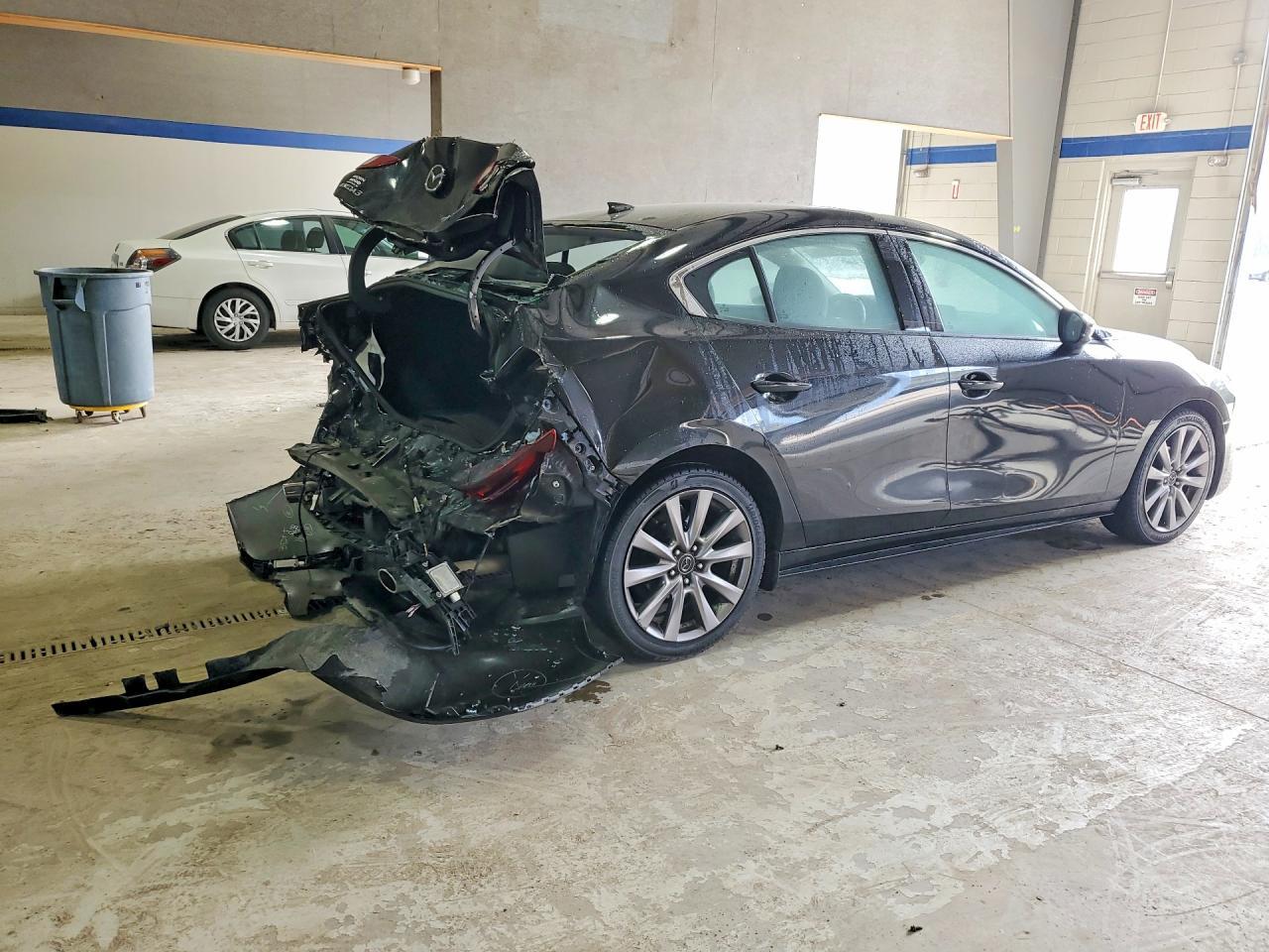 2019 Mazda 3 Premium