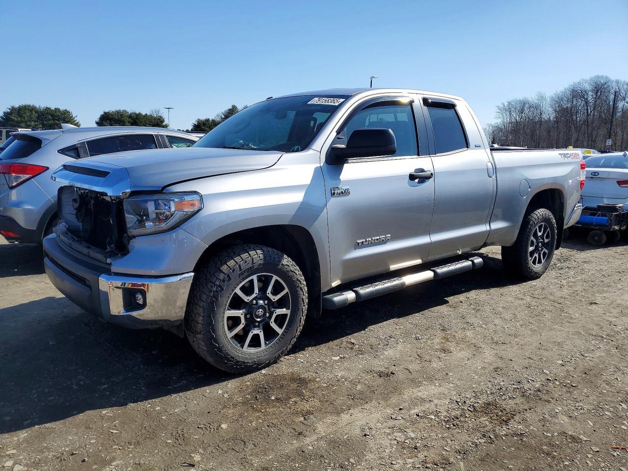 2018 Toyota Tundra SR5