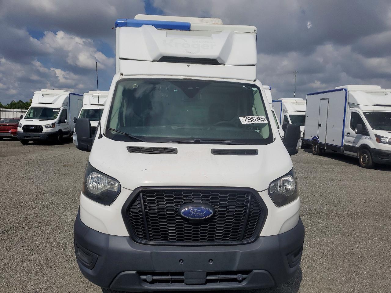 2020 Ford Transit Delivery Truck