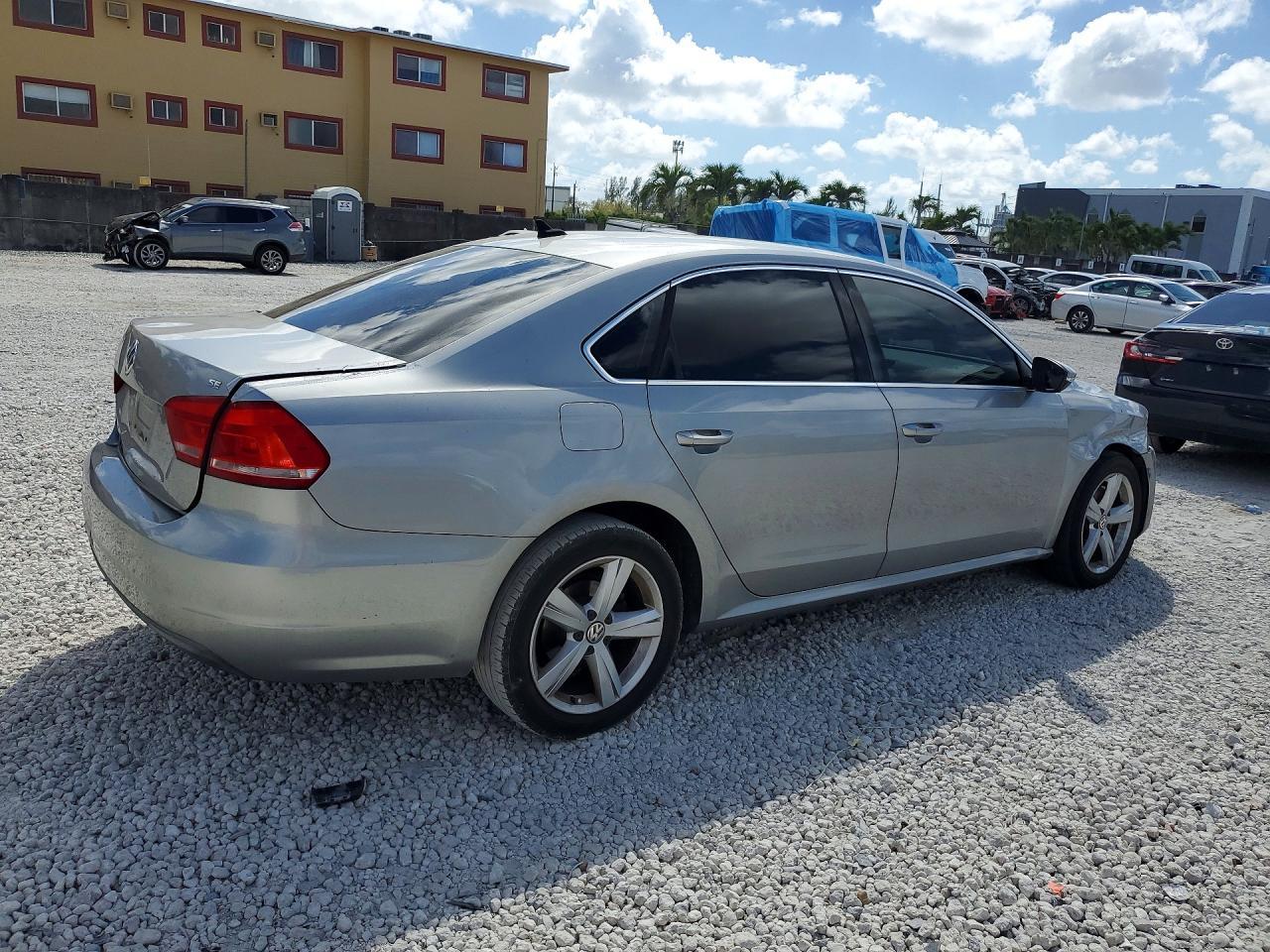 2012 Volkswagen Passat se